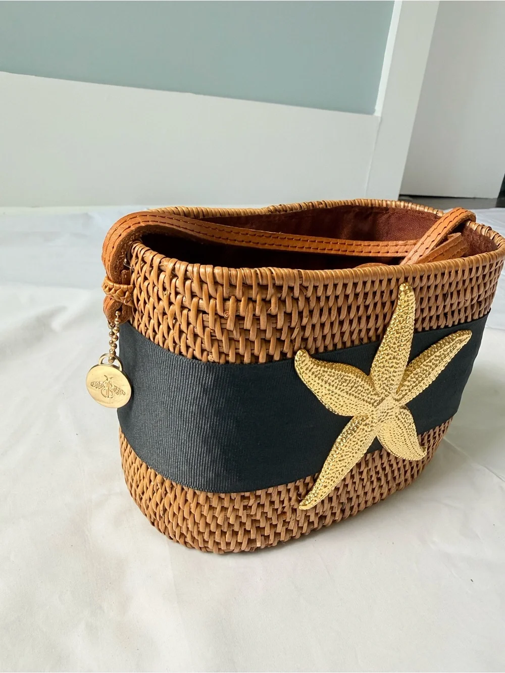 Lisi Lerch Bosom Buddy Handwoven Ata Grass Crossbody Bag - Picture 6 of 9
